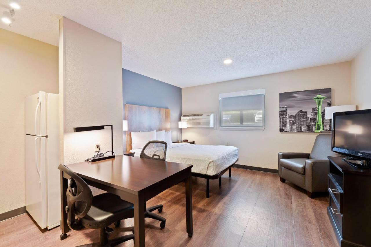 Extended Stay America Select Suites - Charlotte - University Place - E Mccullough Dr Exteriér fotografie