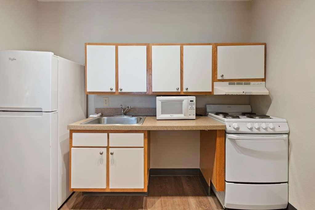 Extended Stay America Select Suites - Charlotte - University Place - E Mccullough Dr Pokoj fotografie