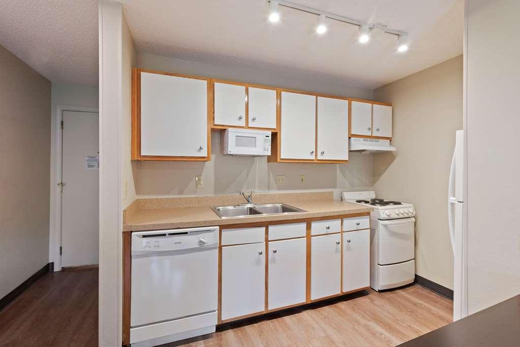 Extended Stay America Select Suites - Charlotte - University Place - E Mccullough Dr Pokoj fotografie