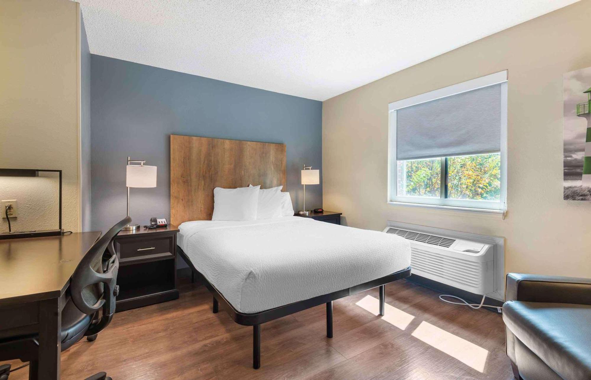 Extended Stay America Select Suites - Charlotte - University Place - E Mccullough Dr Exteriér fotografie