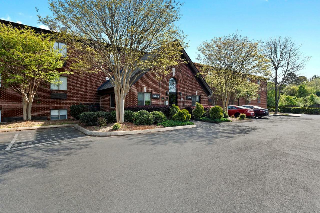 Extended Stay America Select Suites - Charlotte - University Place - E Mccullough Dr Exteriér fotografie